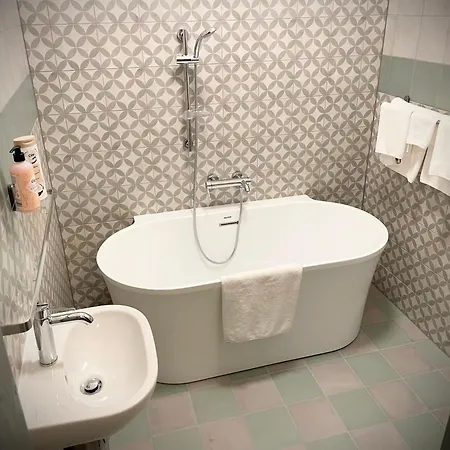 Tgm 4* Cesky Krumlov